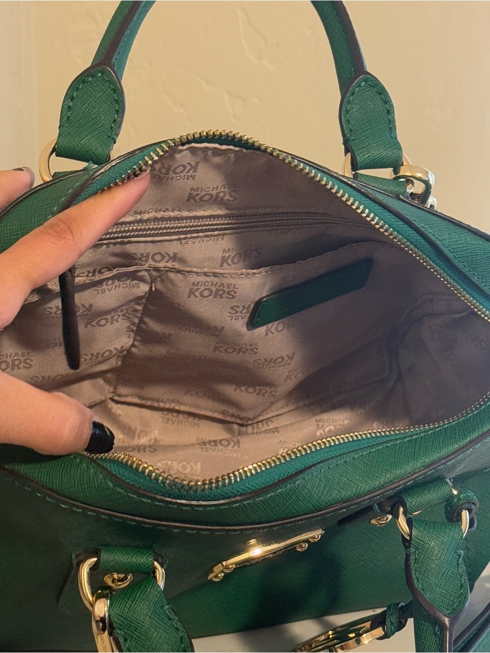 Michael Kors Green Saffiano Leather Dome Satchel Bag - Picture 4 of 4